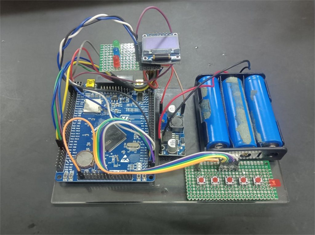 基于STM32智能交通灯的设计